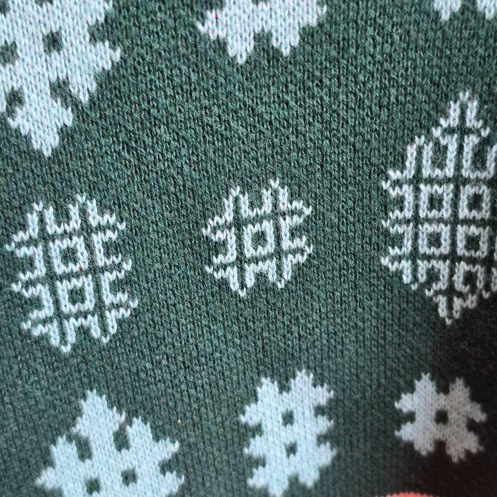 Chick-fil-A Holiday Ugly Christmas Sweater Mens M Making A List And Chicken - Picture 4 of 13